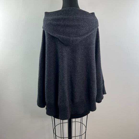 Marina Luna Gray Poncho Sweater Wool Ribbed Hooded Button Front Size Medium M - Picture 6 of 7